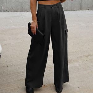 Cute black cargo pants